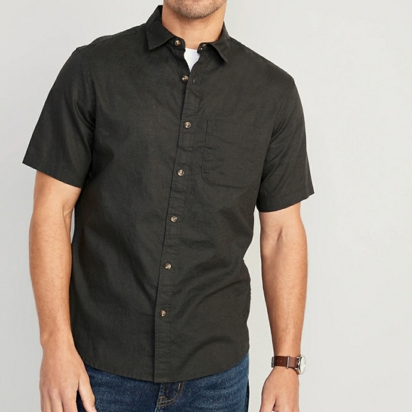 Men's Old Navy Button Up Everyday Shirt - Picture 5 of 12